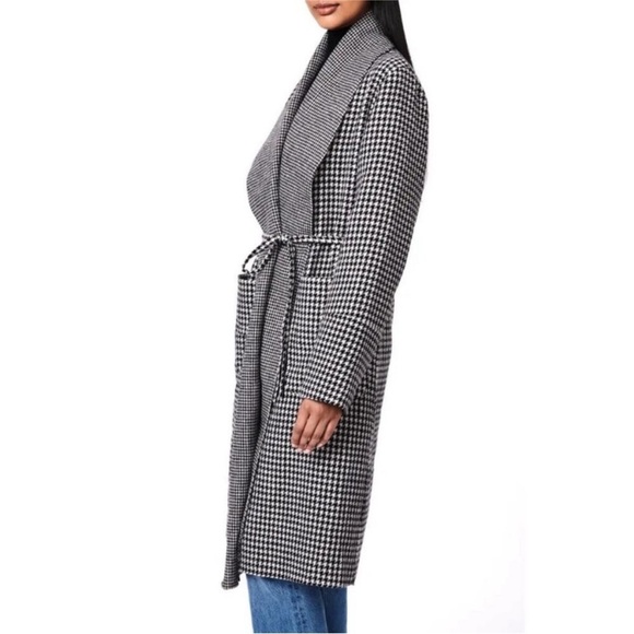 🤍 Bernardo Houndstooth Longline Coat – NWT, Size M 🖤 - Picture 3 of 9